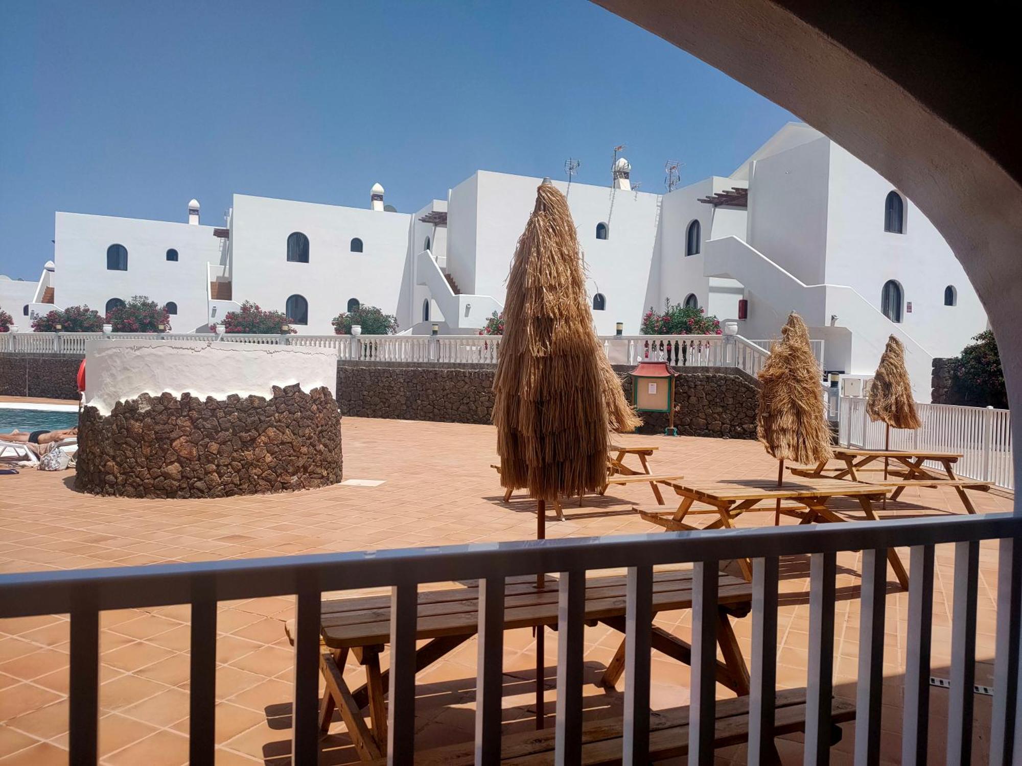 Ferienwohnung Flor De Cactus Costa Teguise Exterior foto